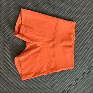 Lululemon Wundertrain shorts